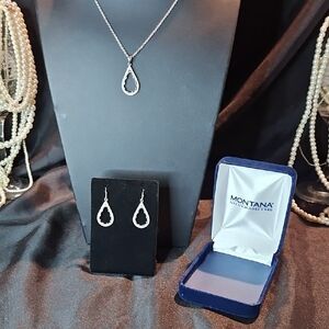 Montana Silversmiths Silver Teardrop Necklace and Earring Set